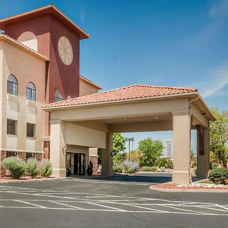 Quality Inn & Suites Albuquerque West Exterior foto