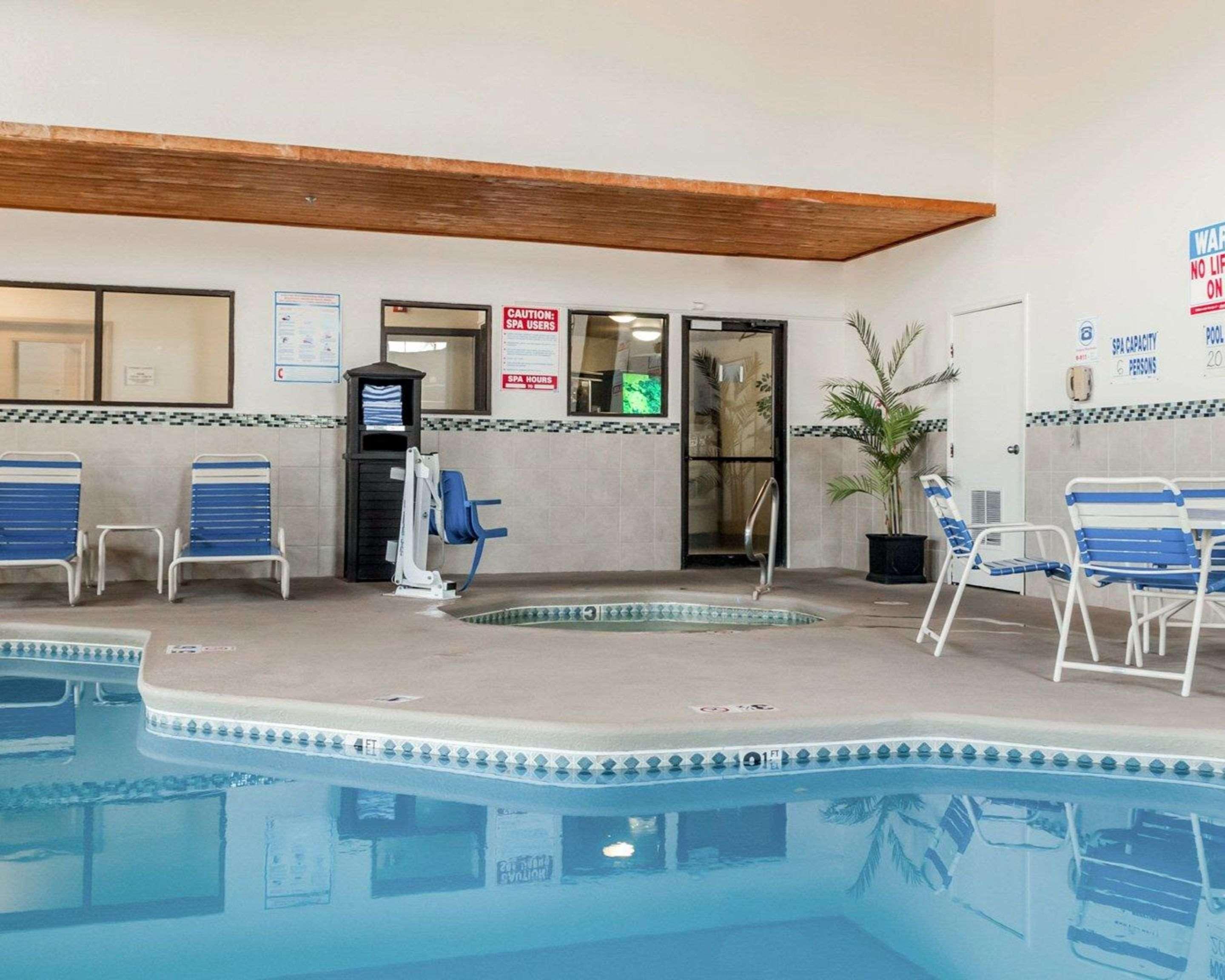 Quality Inn & Suites Albuquerque West Exterior foto