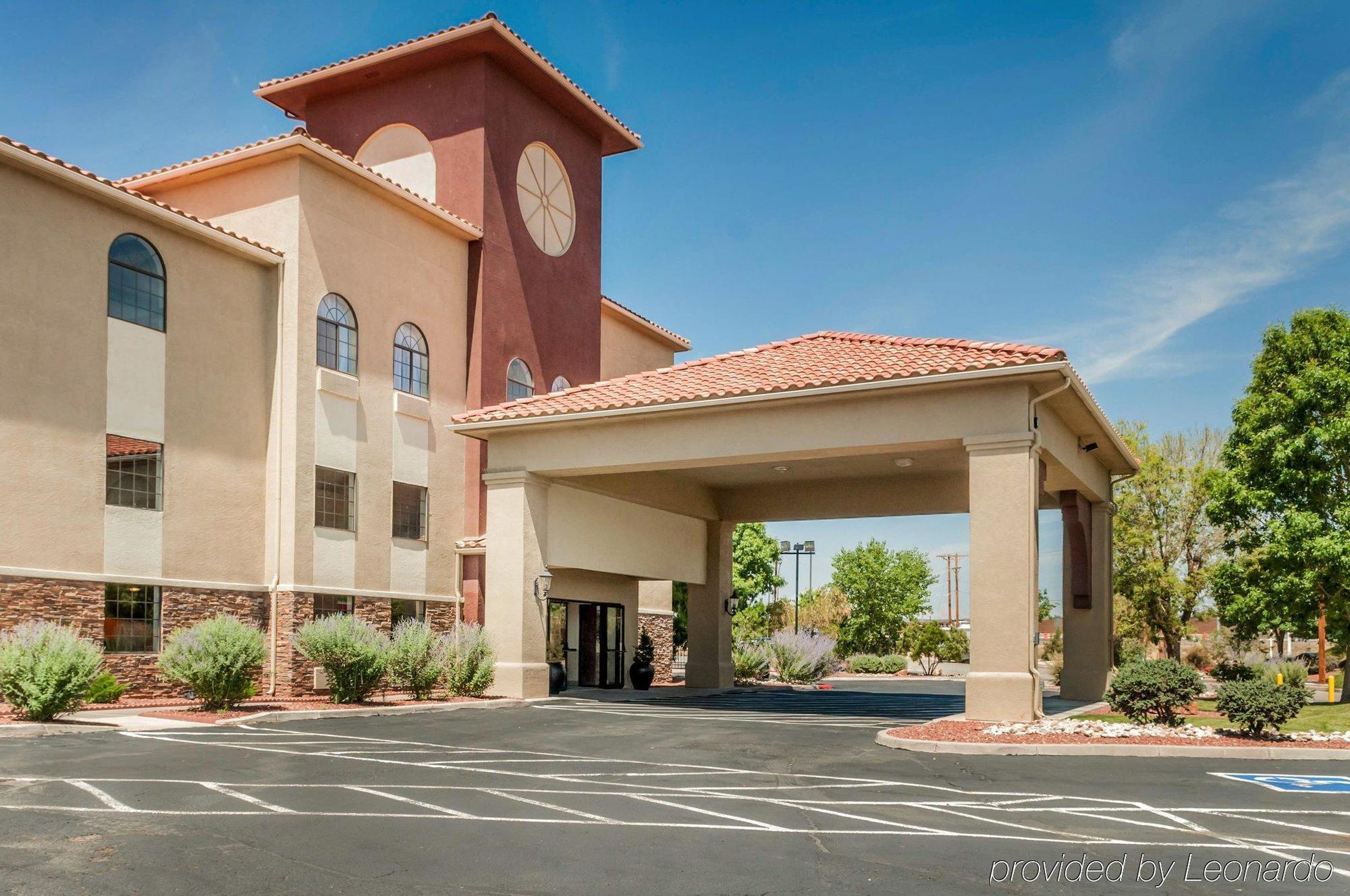 Quality Inn & Suites Albuquerque West Exterior foto